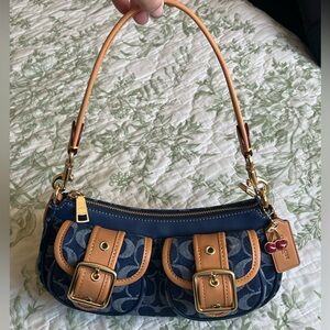 NWOT Coach Ashton Shoulder Bag in Signature Denim